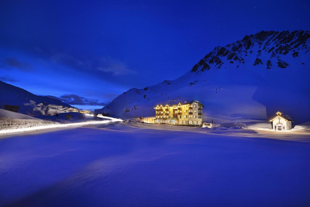 Hotel Interalpen Isolaccia Dış mekan fotoğraf