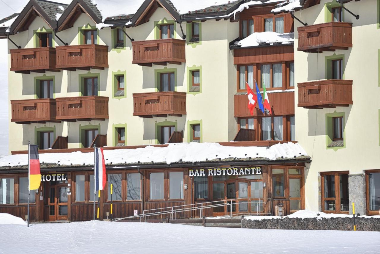 Hotel Interalpen Isolaccia Dış mekan fotoğraf